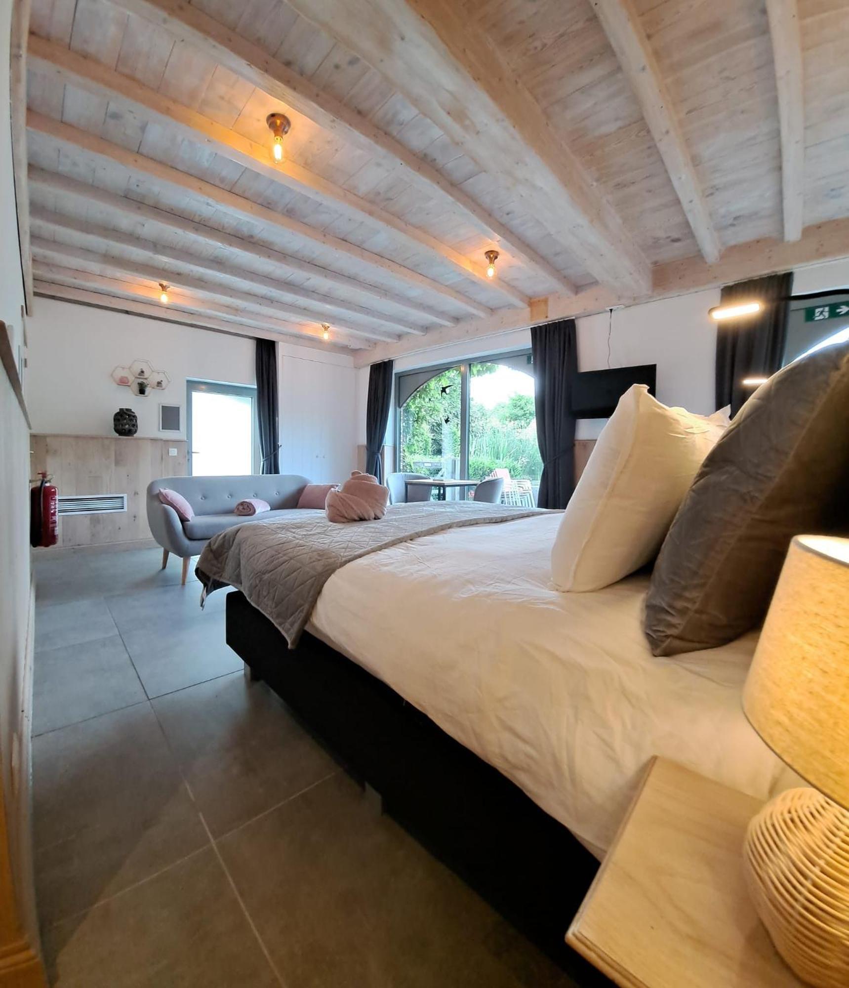 Domein Den Buiten Bed And Breakfast Dnd Sint-Niklaas Exteriör bild