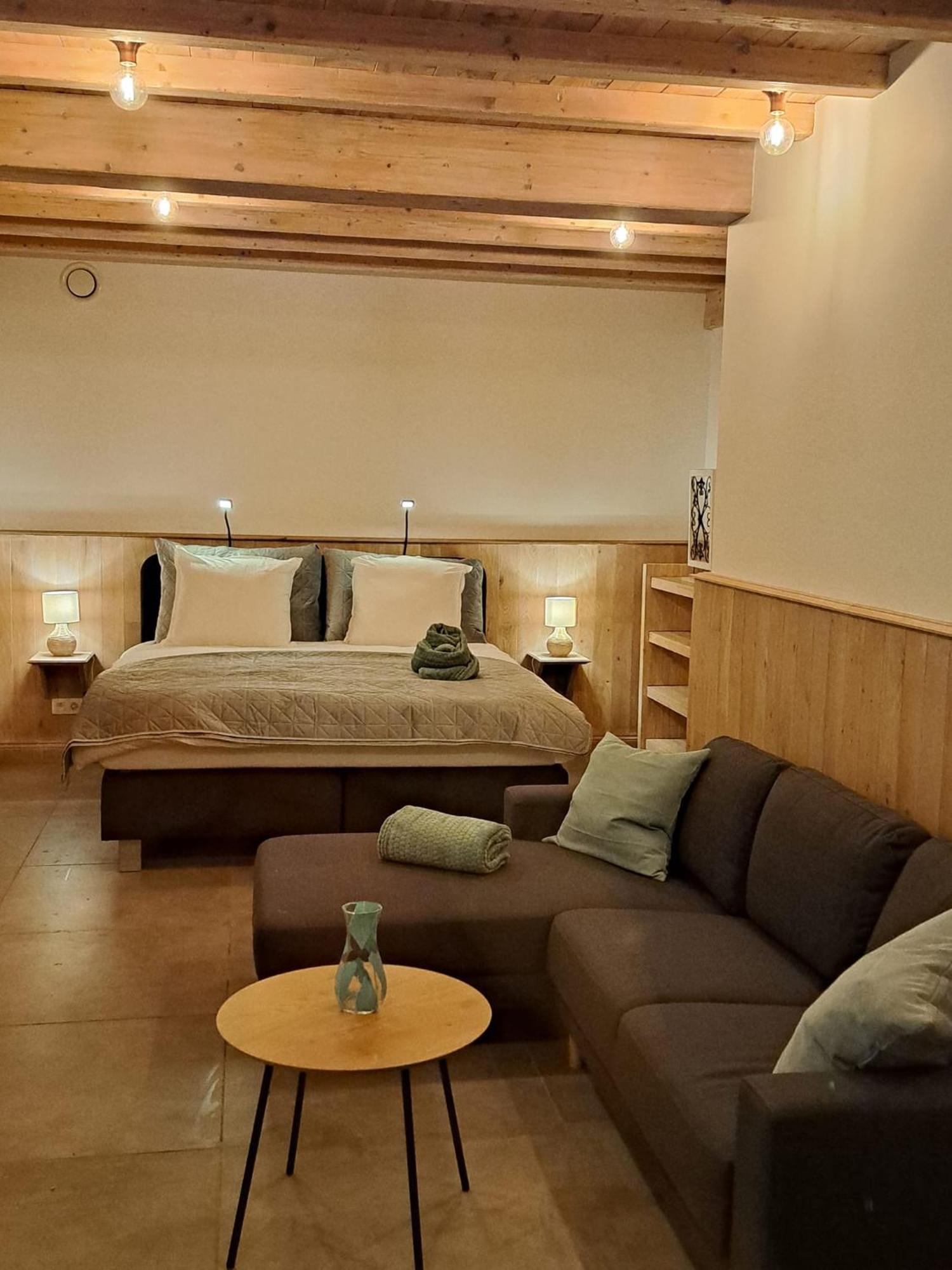 Domein Den Buiten Bed And Breakfast Dnd Sint-Niklaas Exteriör bild