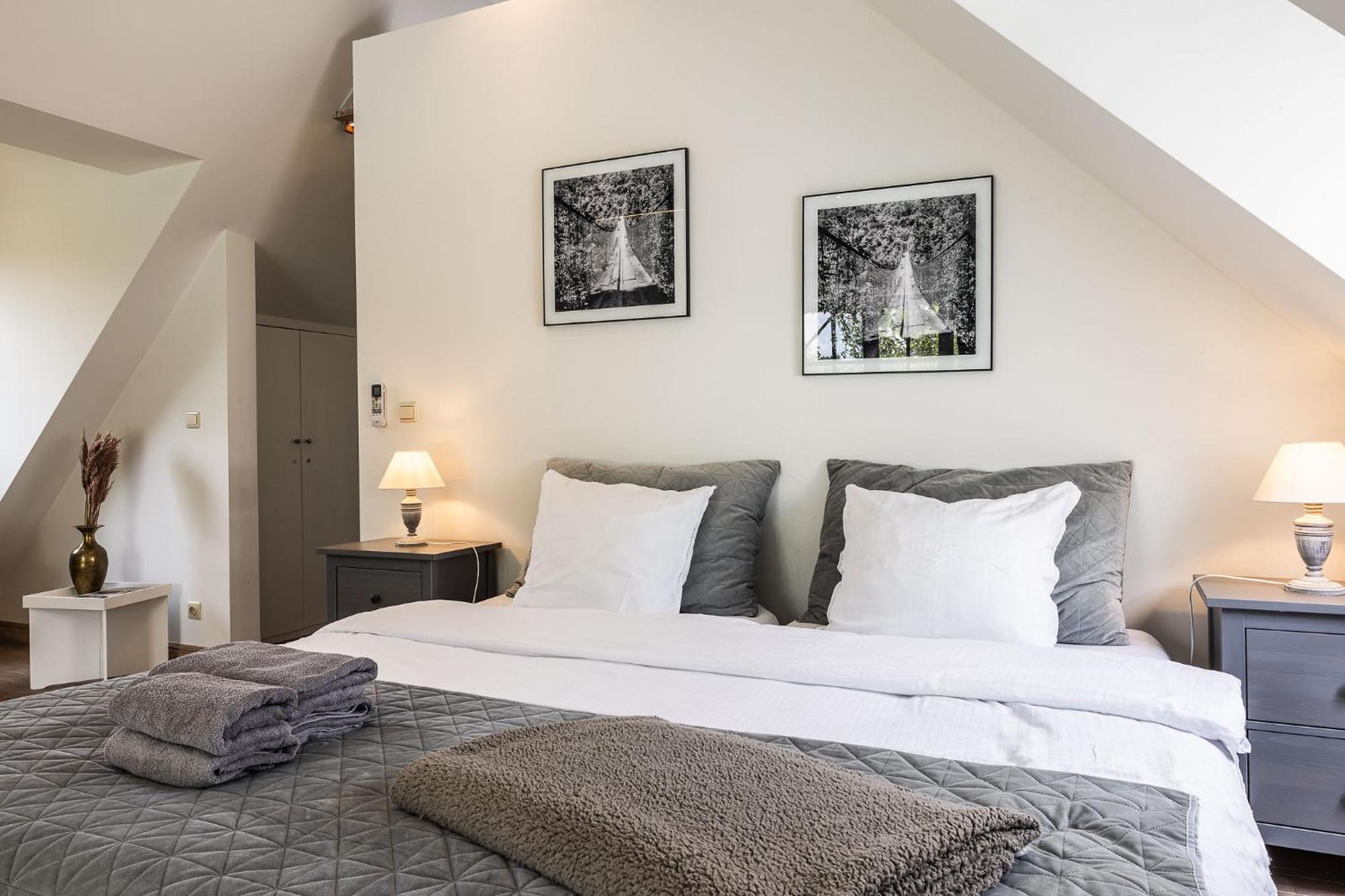 Domein Den Buiten Bed And Breakfast Dnd Sint-Niklaas Exteriör bild
